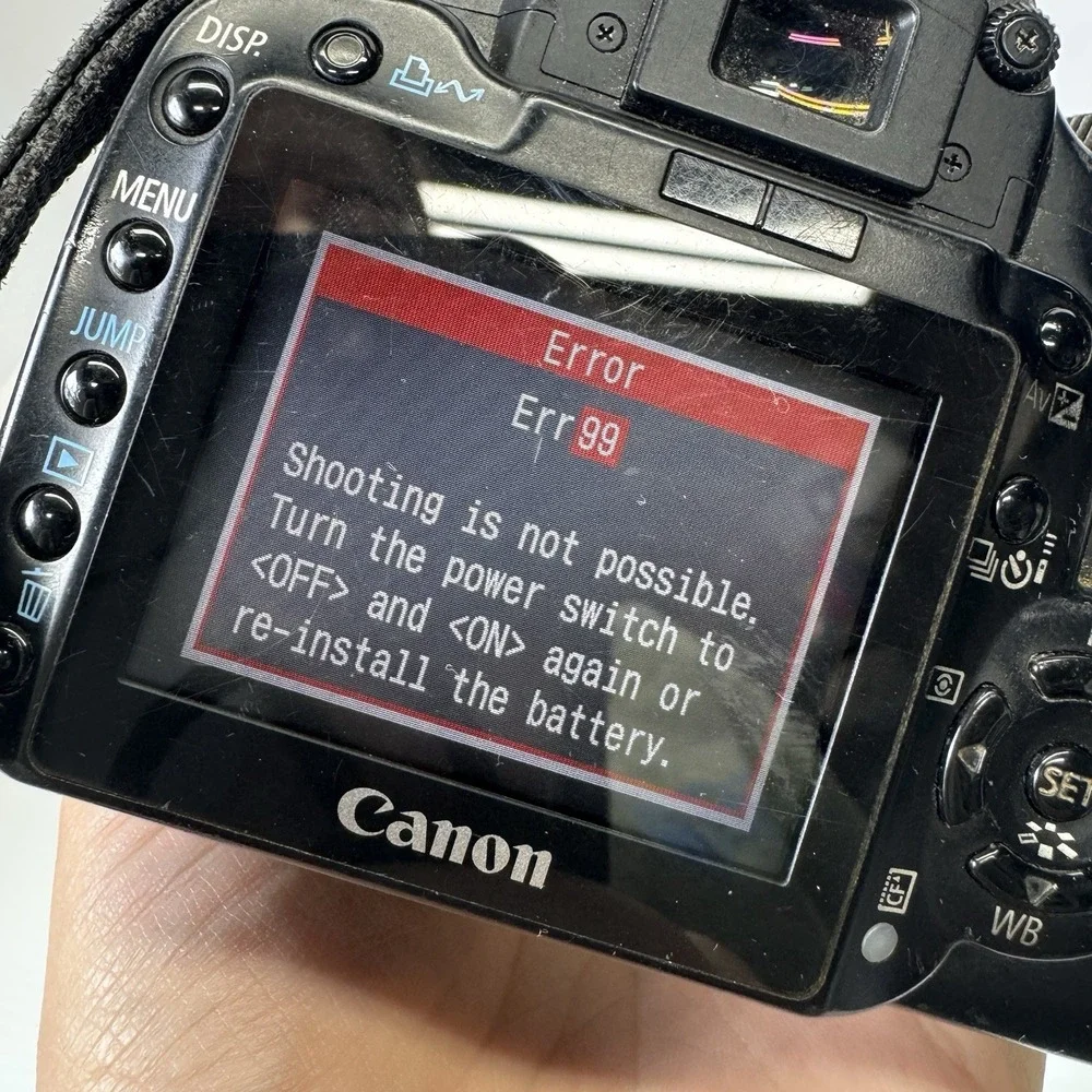 Canon EOS Rebel XTi Camera Body FOR PARTS OR REAPIR ONLY